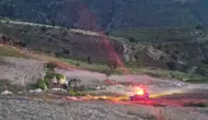 Siirt’te evinin önünde yaşanan iş makinesi kazası küçük çocuğu hayattan kopardı
