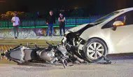 Sakarya Akyazı'da otomobil ve motosiklet çarpıştı