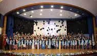 ADÜ’lü genç diş hekimleri diplomalarına kavuştu