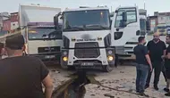 Eskişehir’de kontrolden çıkan kamyon çocuk parkına girmeden durduruldu