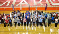 Üniversite çalışanları spor sahalarında buluştu