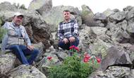 Erciyes’in nadir çiçeği şakayığı koparmanın bedeli 700 bin liraya yakın