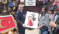 Karslı kursiyerlerin el emeği göz nuru sergisi açıldı