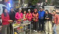 Yüksekova esnafından Taylandlı turistlere közde mısır sürprizi