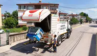 Kartepe’de çöp konteynerleri bayram sonrası temizleniyor