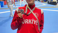 Denizlili Zehra Orhan Almanya'dan gümüş madalyayla döndü