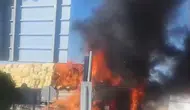 Malatya yolunda saman yüklü tır küle döndü