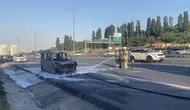 Esenyurt TEM trafiğini felç eden araç yangını
