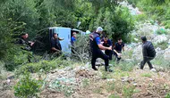 Osmaniye'de araç uçuruma yuvarlandı