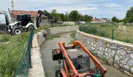 Alaca Deresi’nde çamur ve atık temizliği başladı