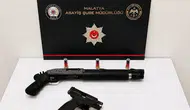 Malatya’da taksi içindeki gence ateş açan üç kişi yakalandı