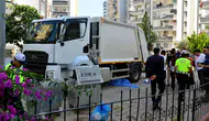 Adana'da belediye kamyonu yayaya çarptı