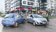 Erzurum Yakutiye’de üç araçlı zincirleme kaza