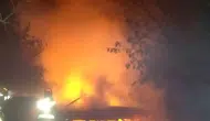 İnegöl'de tarladaki baraka gece yarısı kül oldu