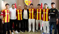 Kayserispor genç yeteneklerine profesyonel imza attırdı