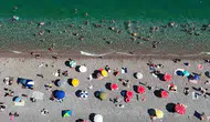 Antalya kavurucu sıcaklara teslim oldu