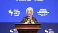 Deprem bölgesindeki kadınlar meslek atölyelerinde sertifikalarını aldı