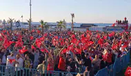 Tekirdağ sahili milli maç heyecanıyla kırmızı beyaza büründü