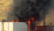 Cilvegözü Sınır Kapısı'nda iki tır yandı