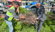 Ardahan’da belediye ekiplerinden kargalara ince düşünülmüş taşınma operasyonu
