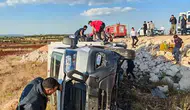 Mardin yolunda Kızılay aracı kaza yaptı