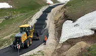 Balahor yayla yolunda asfalt mesaisi başladı