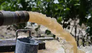 Sarıgöl çiftçisinin su çilesi yeni sondajla son buldu