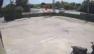 Hatay Erzin’de motosiklet kazası kamerada