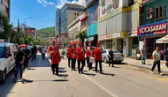 Afyonkarahisar sokaklarında doğa için yürüdüler