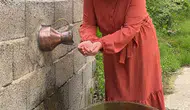 Rize’de çeşmeye bakır güğüm dokunuşu