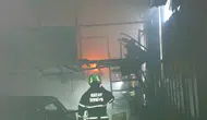 Antakya’da bir dükkan küle döndü