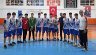 Sivas salonlarında kupa Borsa İstanbul Anadolu Lisesine gitti