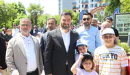Kağıthane’de mahalleliyle yüz yüze çözüm mesaisi