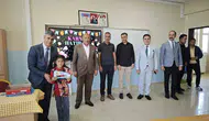 Ahlat'ta 12 bin öğrenci karne sevinciyle tatile çıktı