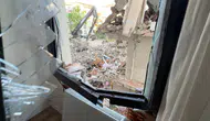 Avcılar'da kentsel dönüşüm yıkımı komşu binayı harabeye çevirdi