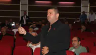 Boluspor kongresinde gerginlik Erdal Bayrak güven tazeledi