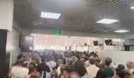 Sarp Sınır Kapısı tatilcilerle dolup taştı