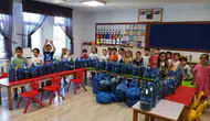 Trabzonlu minikler plastik kapaklarla engelleri kaldırıyor