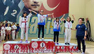 Manisalı genç tekvandocular ilk sınavlarında madalyayı kaptı