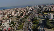 İstanbul trafiği bayram dönüşüyle kilitlendi