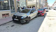 Eskişehir’de alkollü ve ehliyetsiz sürücü ortalığı birbirine kattı