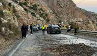 Mersin'de yola dökülen mazot dört aracı birbirine kattı
