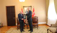 Özel Harekat Başkanı Ünsal Hayal'den Bahçeli'ye sembolik ziyaret