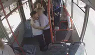 Sakarya otobüsünde bir hayat kurtarma yarışı yaşandı