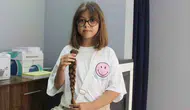 10 yaşındaki Erva saçlarını kanser hastası yaşıtları için kestirdi