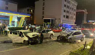 Samsun'da kontrolden çıkan araç karşı şeride daldı 5 yaralı