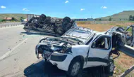 Erzurum yolunda arıza yapan araca kamyon çarptı