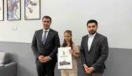 Şemdinlili Asmin bursluluk sınavında Türkiye birincisi oldu