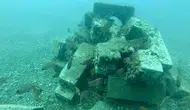 Antalya kıyılarında deniz yaşamını beton bloklarla canlandırıyorlar
