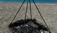 Caretta carettaların yuvasında mangal keyfi yaptılar